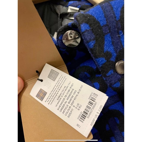 Burberry monogram jacquard Shirt Jacket. - Picture 2 of 6